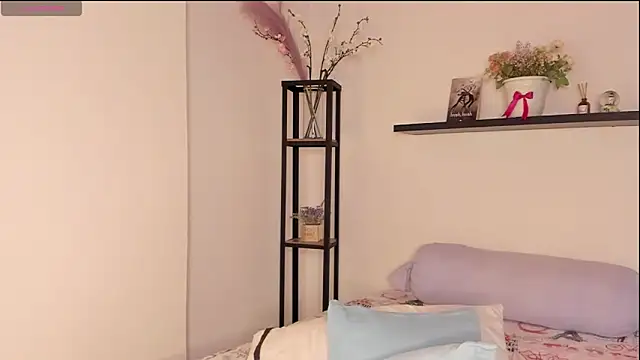 Snapshot of IsablellaDucal chatting on October 2, 4:36 pm IsablellaDucal online show from October 2, 4:36 pm