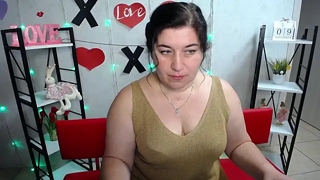 BridjetTur online show from September 9, 5:18 am