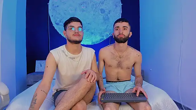 marcoAndMathew online show from September 16, 12:39 pm