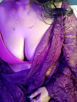 Snapshot of monaa-darling chatting on November 15, 4:47 pm monaa-darling online show from November 15, 4:47 pm