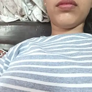 Snapshot of DesiSimran09 chatting on November 2, 4:59 am DesiSimran09 online show from November 2, 4:59 am