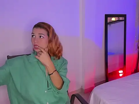 selene boyer online show from December 2, 4:57 pm