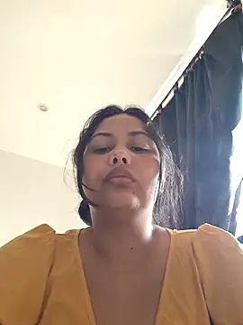 Snapshot of Alessandraa- chatting on November 3, 8:43 pm Alessandraa- online show from November 3, 8:43 pm