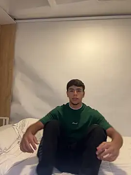 Snapshot of CHR58_ chatting on September 28, 10:59 pm CHR58  online show from September 28, 10:59 pm