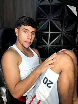 Snapshot of CHR58_ chatting on October 14, 3:51 am CHR58  online show from October 14, 3:51 am