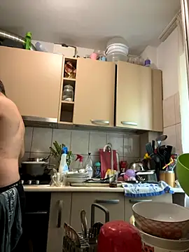 blowurmind27 online show from September 10, 9:20 am
