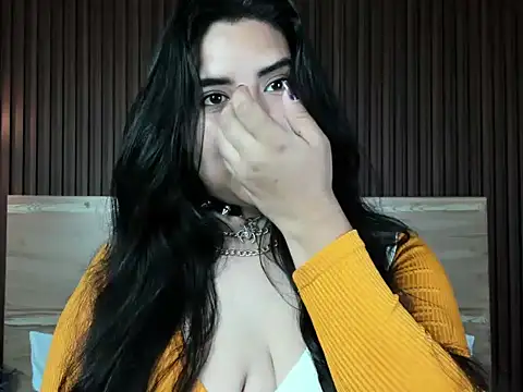 Snapshot of alice_coopperx chatting on October 28, 12:19 pm alice coopperx online show from October 28, 12:19 pm