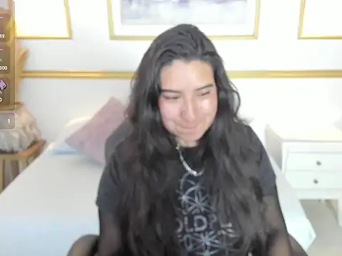 Snapshot of alice_coopperx chatting on October 30, 12:17 pm alice coopperx online show from October 30, 12:17 pm