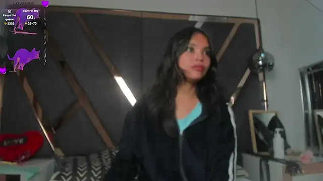 LunaTeenx69 online show from September 16, 1:45 pm