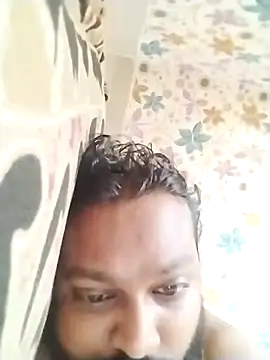 Snapshot of Raj29th chatting on October 10, 11:20 am Raj29th online show from October 10, 11:20 am