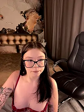 Snapshot of RubySkye chatting on September 15, 10:10 pm RubySkye online show from September 15, 10:10 pm
