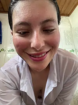 Mia salinass online show from January 17, 7:28 pm