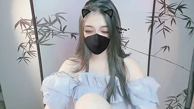 Snapshot of Sparkly_Candy chatting on November 5, 10:48 am Sparkly Candy online show from November 5, 10:48 am