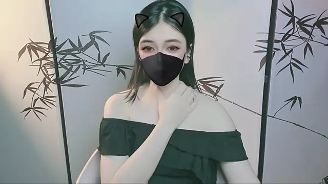 Snapshot of Sparkly_Candy chatting on November 23, 3:01 pm Sparkly Candy online show from November 23, 3:01 pm