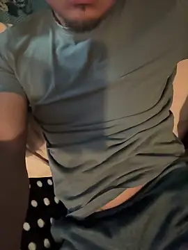 juniorl1 online show from December 17, 5:19 pm