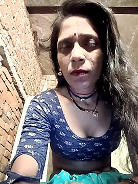 Xx pooja online show from October 31, 4:08 pm