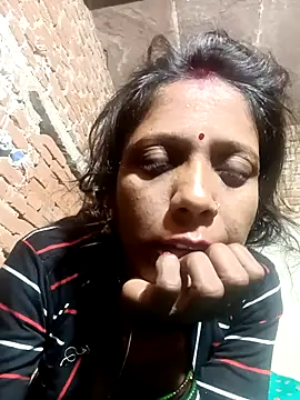 Xx pooja online show from November 20, 12:22 am