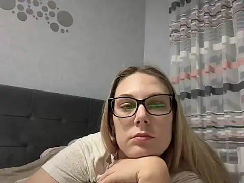 NikexPretty online show from October 10, 8:41 pm