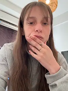 LittleJulietta online show from September 12, 2:06 pm