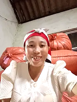 me-cute online show from October 17, 11:24 am