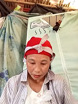 me-cute online show from November 6, 7:53 am