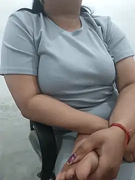 Snapshot of payal_261072_ chatting on March 5, 4:19 am payal 261072 online show from March 5, 4:19 am