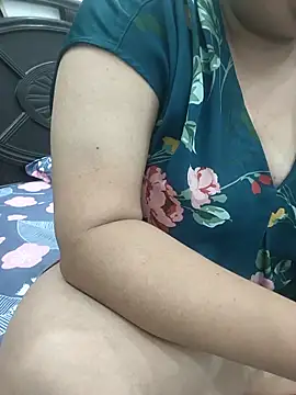 Snapshot of payal_261072_ chatting on March 31, 9:37 pm payal 261072 online show from March 31, 9:37 pm