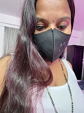 Shneeha le online show from February 14, 4:37 pm