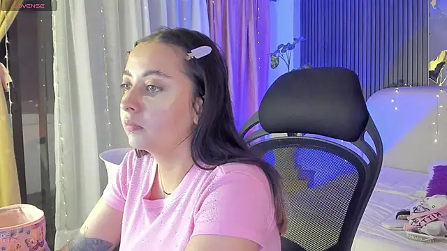SarahCastro1  online show from June 21, 3:53 am
