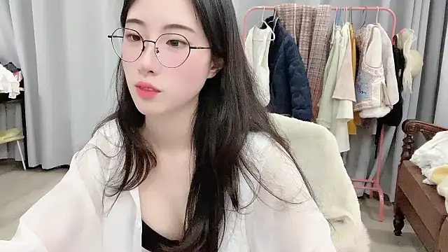 Freya7777 online show from November 25, 1:55 pm