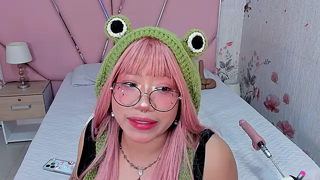 SafiroAgataaa online show from September 27, 8:14 pm