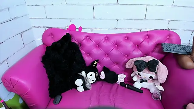 SafiroAgataaa online show from October 11, 8:40 pm