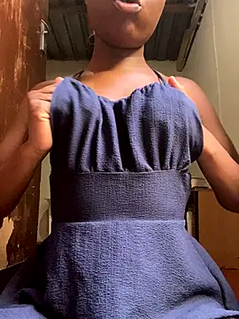 Crazyqueenxxx online show from October 8, 12:14 pm