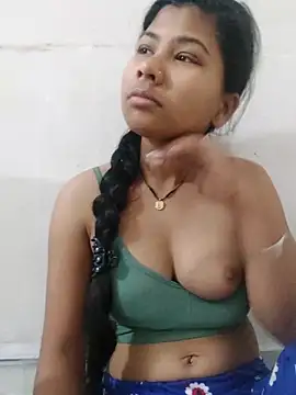 Snapshot of Vaani_Cutie chatting on April 7, 12:00 am Vaani Cutie online show from April 7, 12:00 am