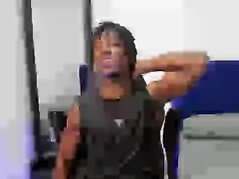 Snapshot of tau_montes chatting on October 4, 11:03 pm tau montes online show from October 4, 11:03 pm