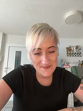 Snapshot of Rozendefotz chatting on September 14, 11:31 am Rozendefotz online show from September 14, 11:31 am