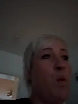 Snapshot of Rozendefotz chatting on December 1, 7:13 am Rozendefotz online show from December 1, 7:13 am