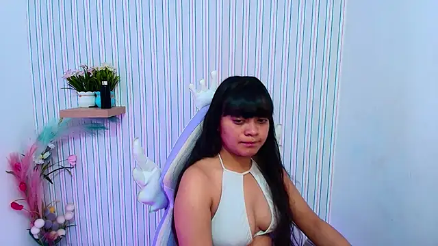 kataleya  18 online show from July 23, 7:45 pm
