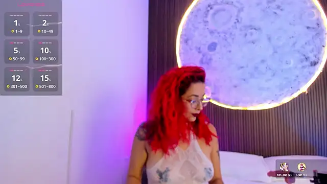 RoxanneStorm  online show from June 12, 4:44 am