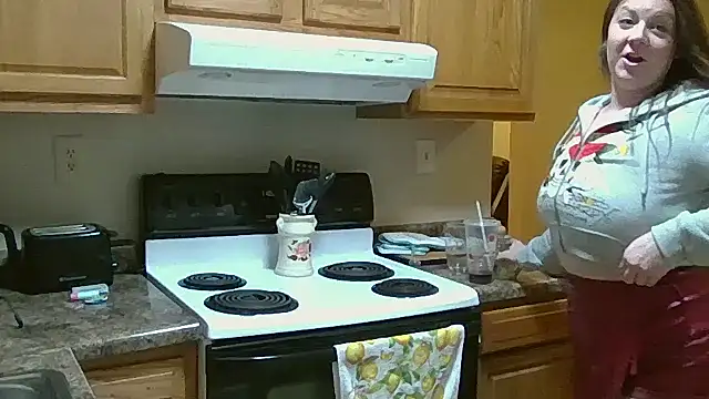 princessveexo online show from November 23, 4:01 am