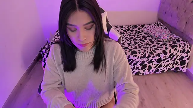 megaan cb online show from November 14, 1:21 pm