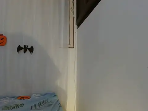 NoraParkeer online show from October 11, 7:12 pm