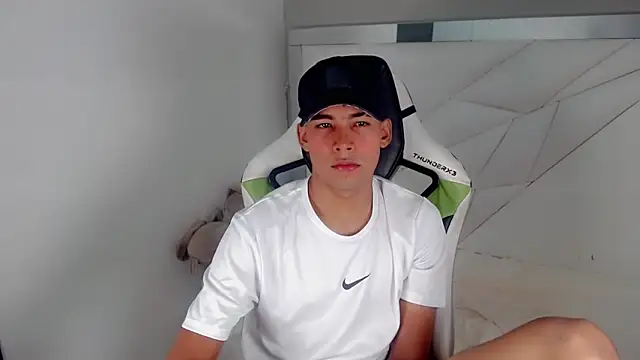 Austin col  online show from October 10, 1:32 pm