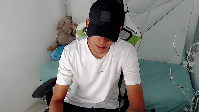 Austin col  online show from November 2, 12:07 pm