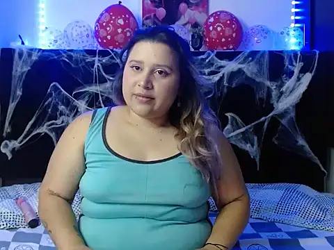 EmmaTower online show from October 24, 7:43 pm