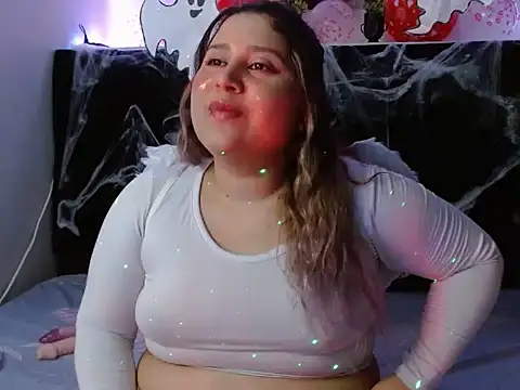 EmmaTower online show from October 29, 8:54 pm