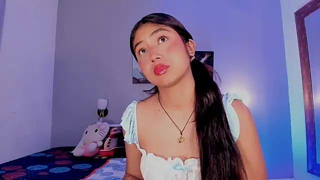 KimTayloor1 online show from November 29, 2:42 pm