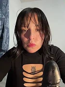 aliciia 23 online show from October 27, 11:09 pm