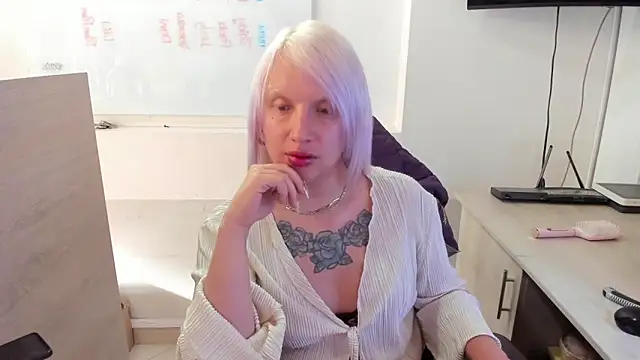 Snapshot of Sun_Sooll_ chatting on March 9, 10:14 pm Sun Sooll online show from March 9, 10:14 pm