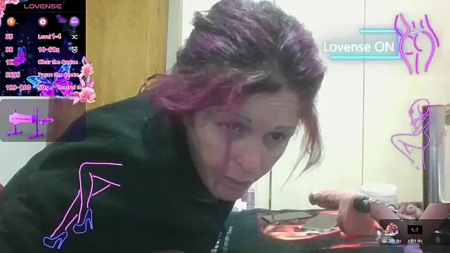 canariamorbosa online show from March 5, 9:33 pm